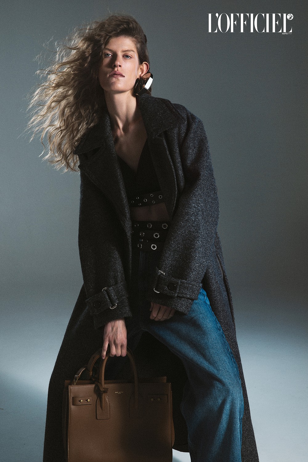 EDITORIAL Julia x L’Officiel Brasil