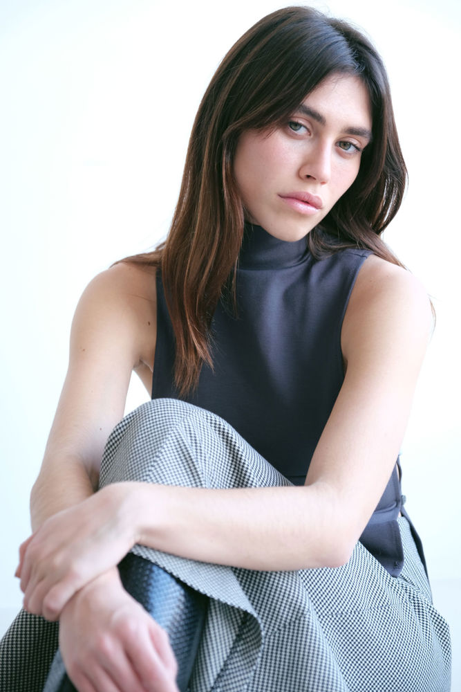 Now representing Ariadna
