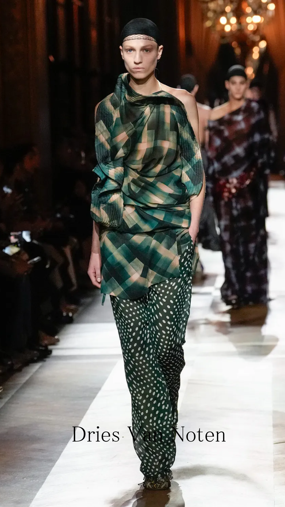 SHOWS Diana at Milan Fashion Week FW25