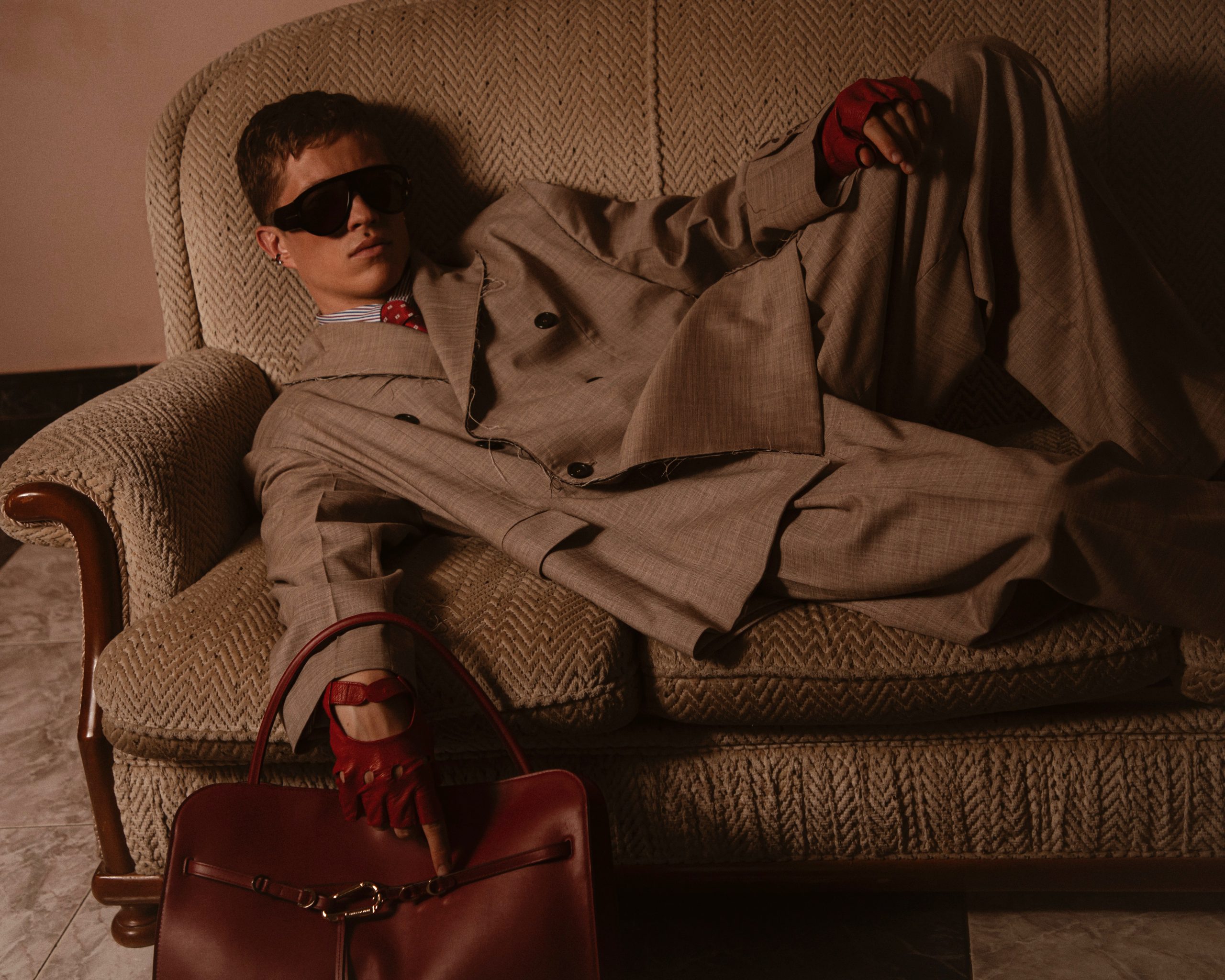 EDITORIAL Hugo x Stoic