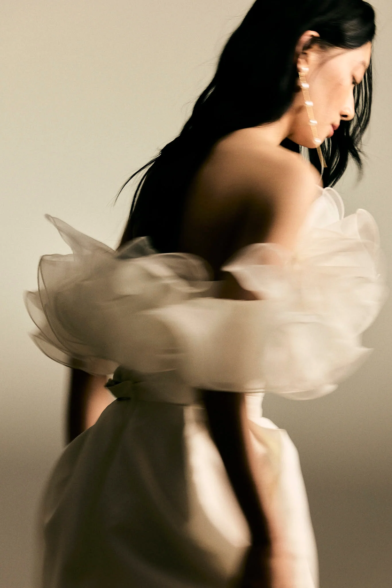 Song for Kaviar Gauche